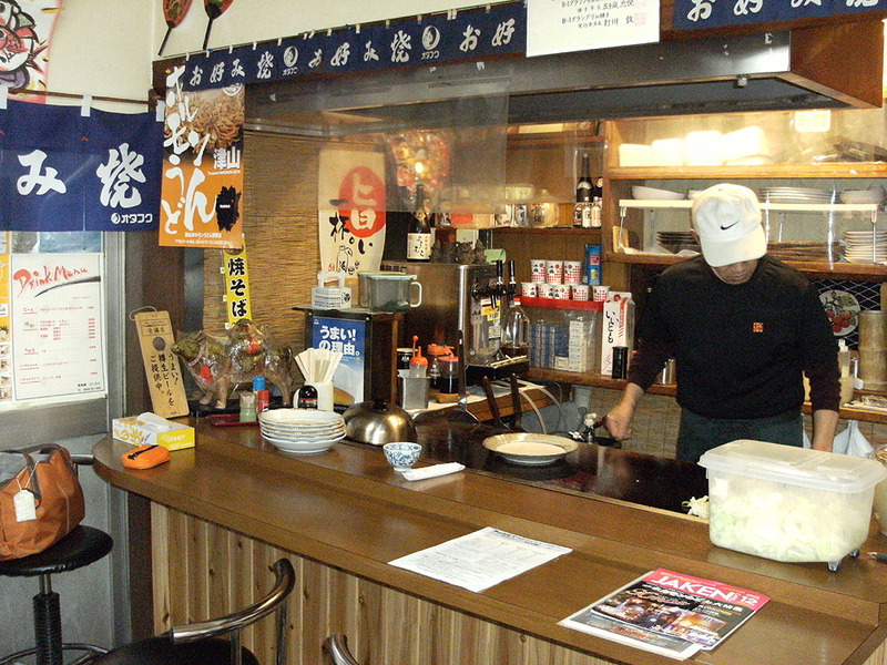 カウンター席